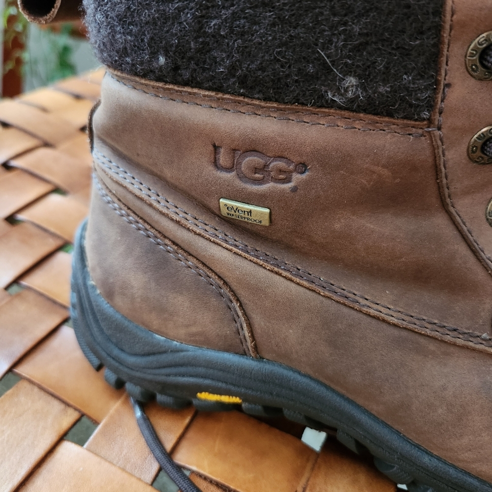 UGG Adirondack II Brown Snow Boots Size 8 Leather Wool Waterproof Vibram - Picture 5 of 6